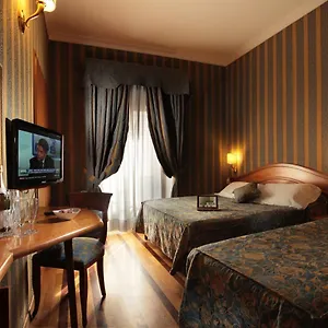 3* Hotel Hs 311
